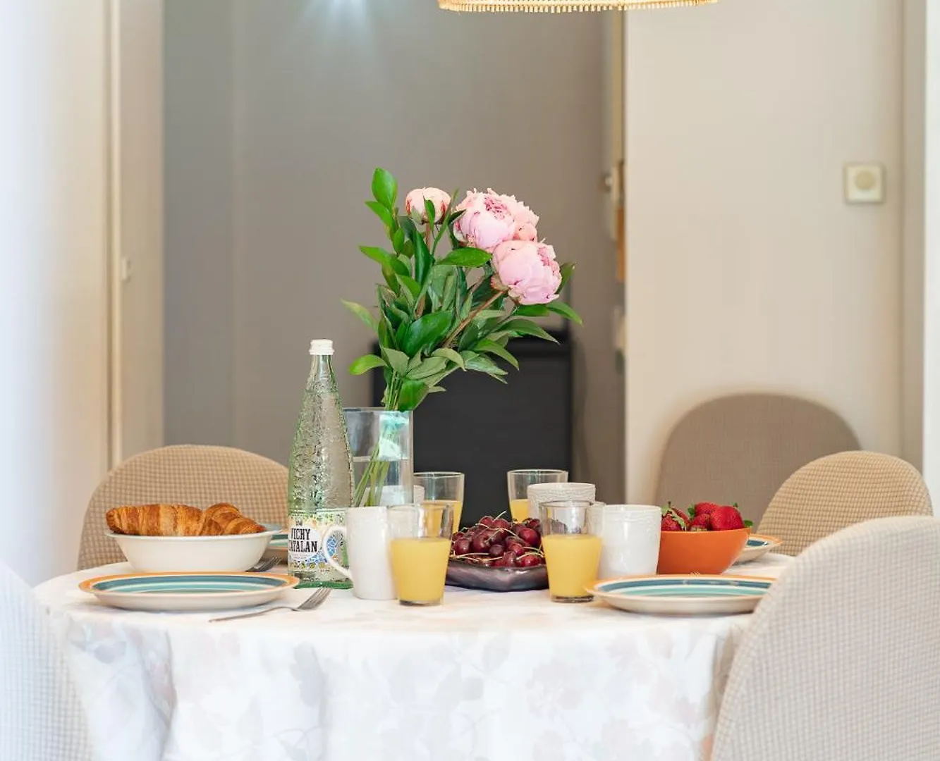 Charming Garden Apartment En 